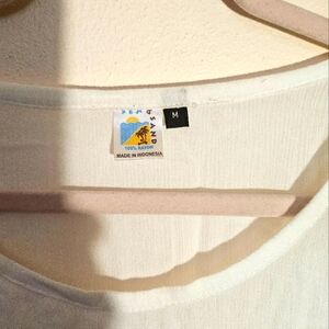 Beautiful  White Rayon women blouse